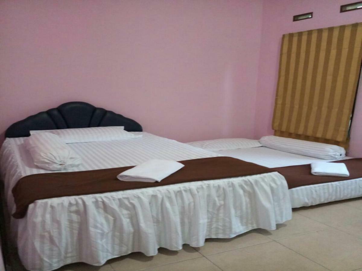Seventeen Homestay Bandung Dış mekan fotoğraf